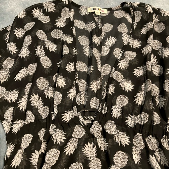 Coverup - Picture 4 of 4